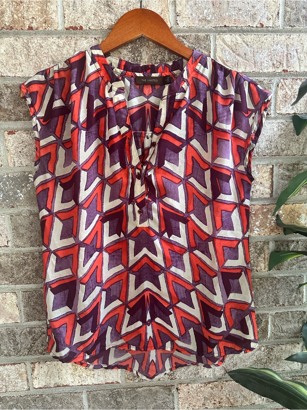 Vintage The Limited Geometric Print Cap-Sleeve Top in Purple & Red